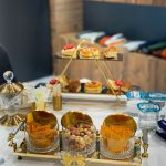 Evde Nişan Organizasyonu İçin Premium Görünüm: Nişan Köşesi Kurulumu, Kokteyl İkramı ve Servis Temposu