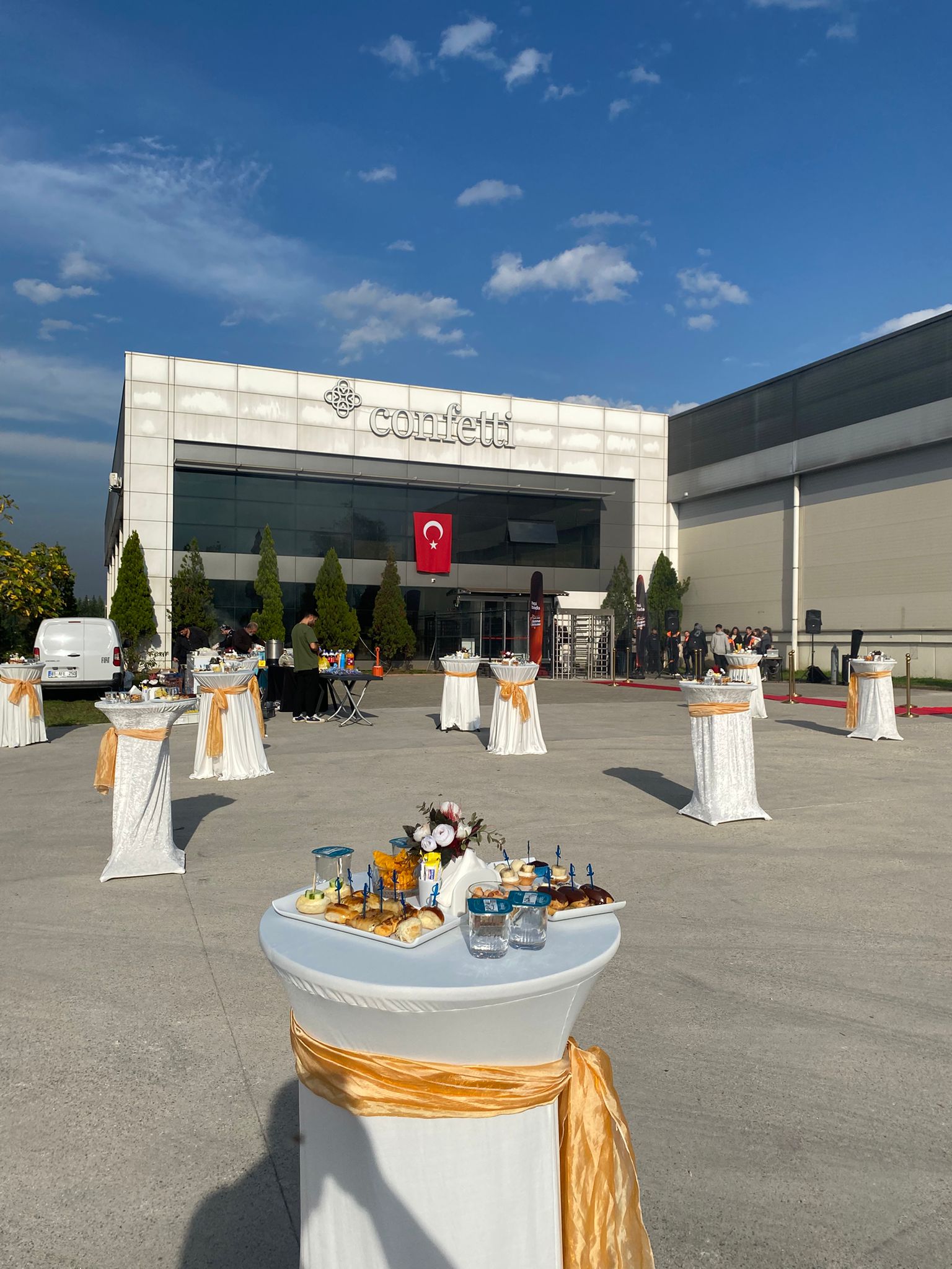Kurumsal Ramazan Organizasyonu Paketleri ve Fiyatları: 25.900 TL, 90.000 TL, 150.000 TL + KDV (İstanbul)