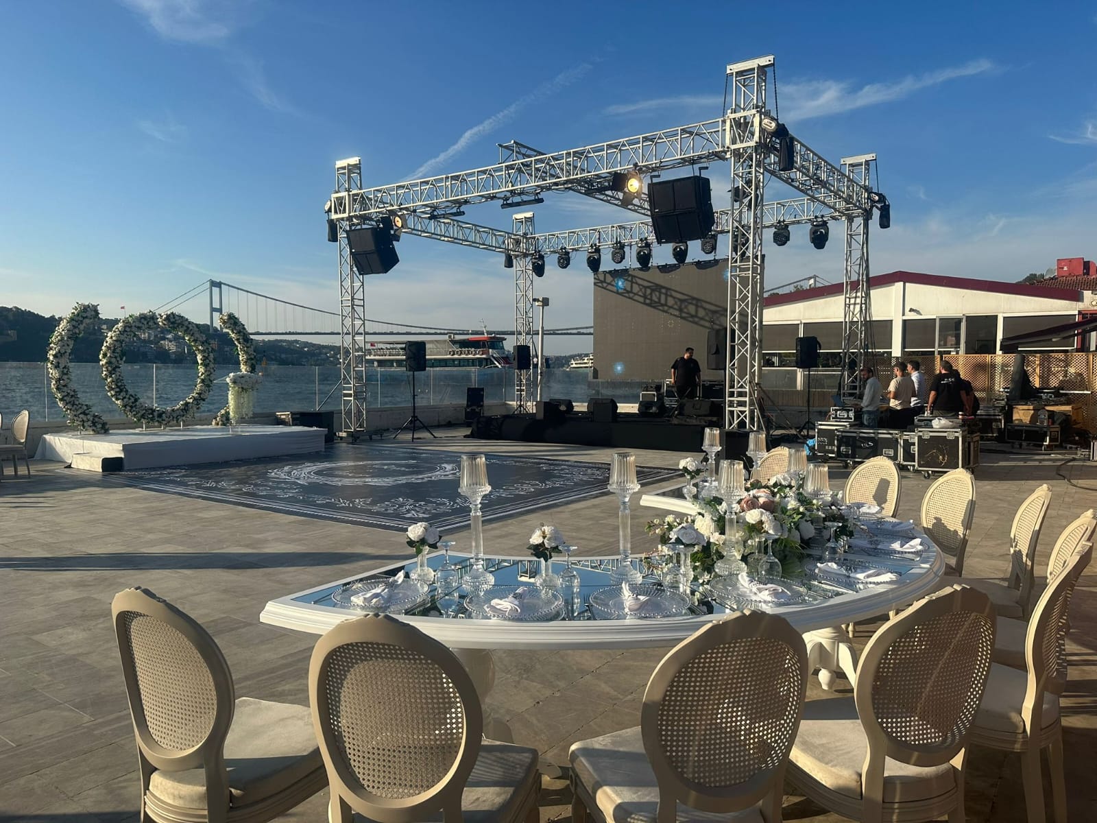 İstanbul Kilisesi Nikah Seremonisi, Düğün Kokteyli ve Vaftiz Organizasyonu | VIP Paketler