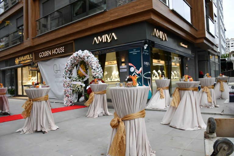Kuyumcu Açılış Organizasyonu | İstanbul Geneli Prestijli Kokteyl Planlamaları