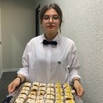 Fuar Hostesi Kiralama Rehberi: 4000TL-6000TL Aralığında Doğru Seçim Nasıl Yapılır Adım Adım?