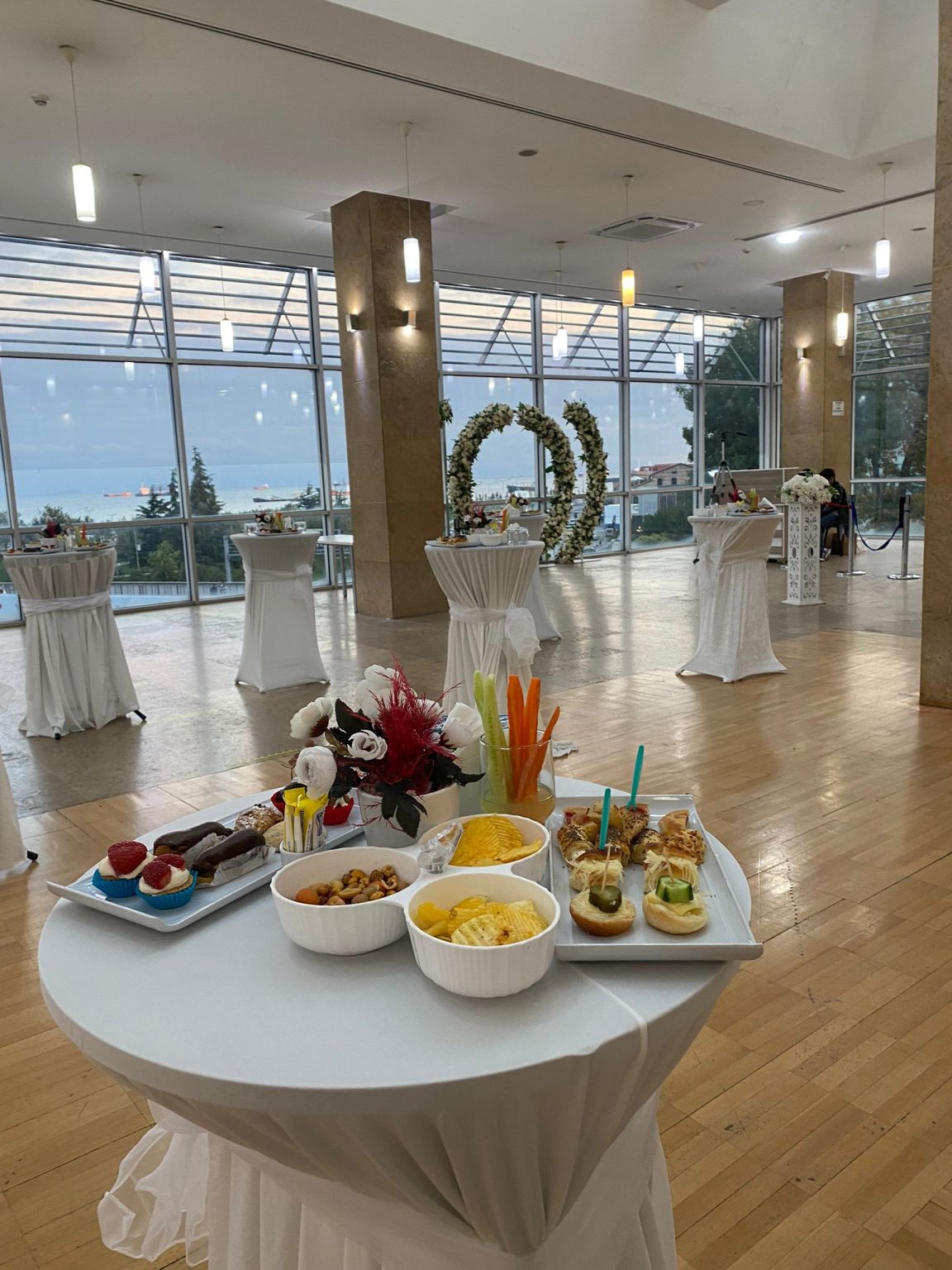 Nikah Törenlerine Özel Catering ve Organizasyon Çözümleriyle Farklı Davetler Oluşturuyoruz