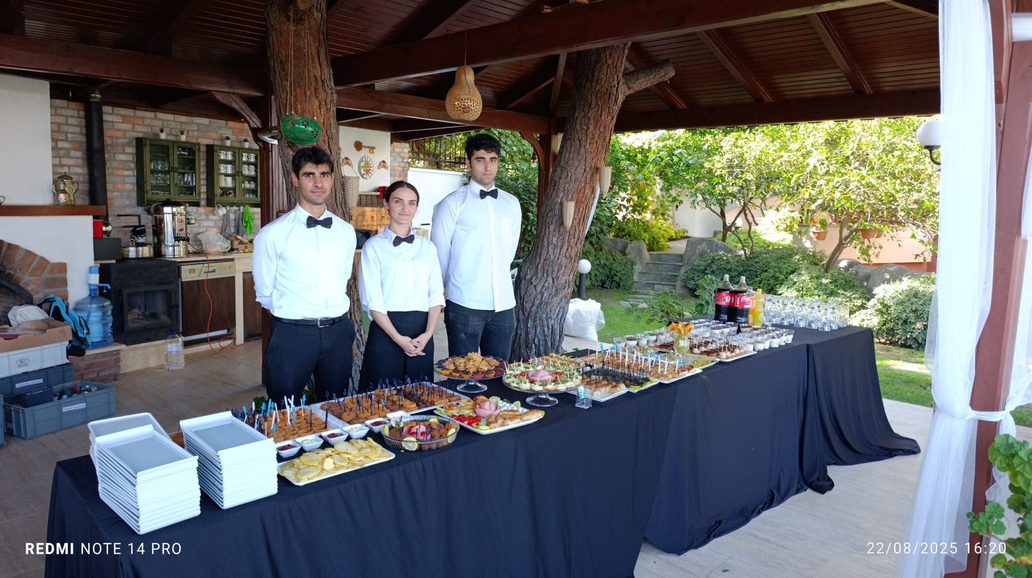 Beşiktaş Catering Firması – Davetlerden Kokteyllere, Kurumsal Etkinliklerden Yaz Partilerine Profesyonel Hizmet