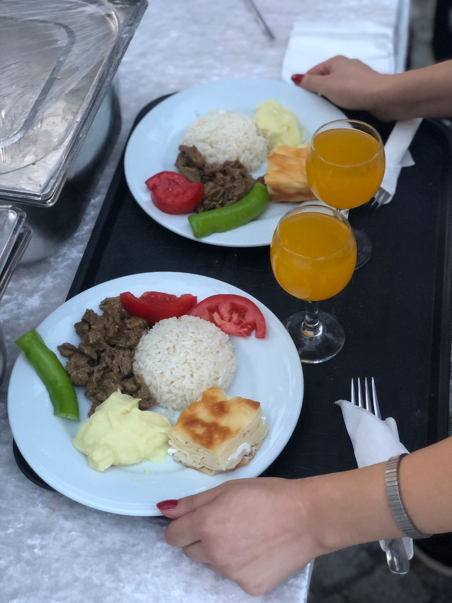Esenyurt Catering Firmaları – Açılış, Düğün, Nikah Kokteyli, Davet ve Profesyonel Organizasyon