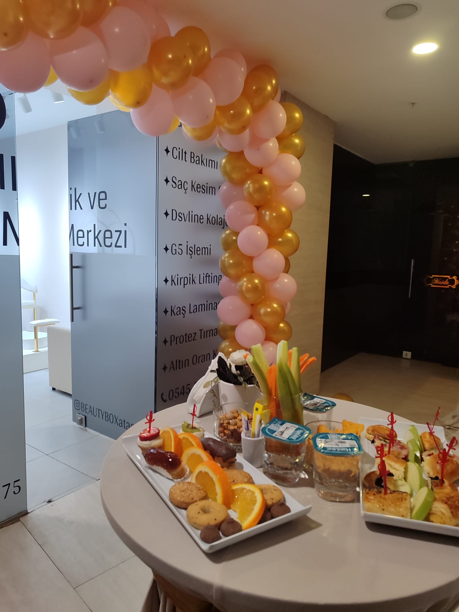 İstanbul Açılış Organizasyonu ve Kokteyl Catering Hizmetleri 2026 Fiyatları ile Eksiksiz Organizasyon Rehberi
