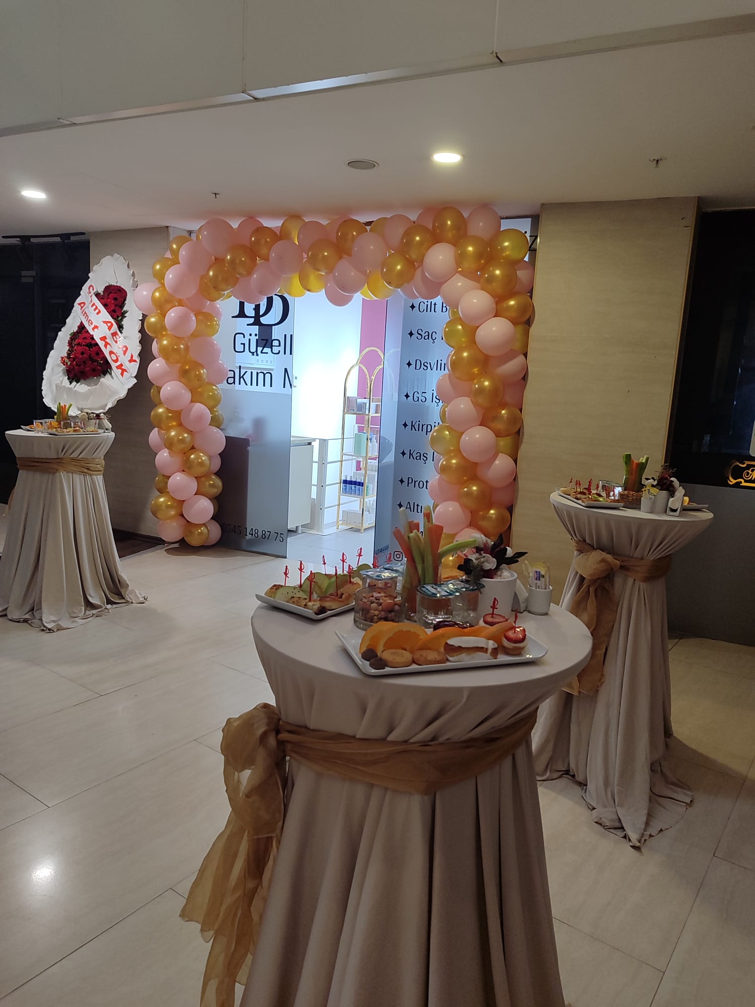 Kokteyl ve Açılış Organizasyonlarında Profesyonel Catering Hizmetiyle Fark Oluşturuyoruz