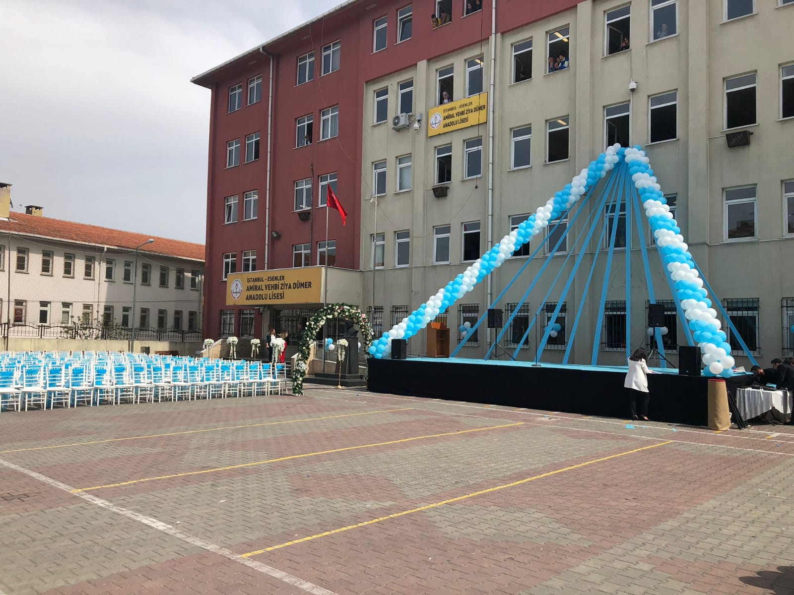 Fatih’te Mezuniyet Organizasyonu Planlarken Profesyonel Destekle Daha Düzenli Etkinlikler