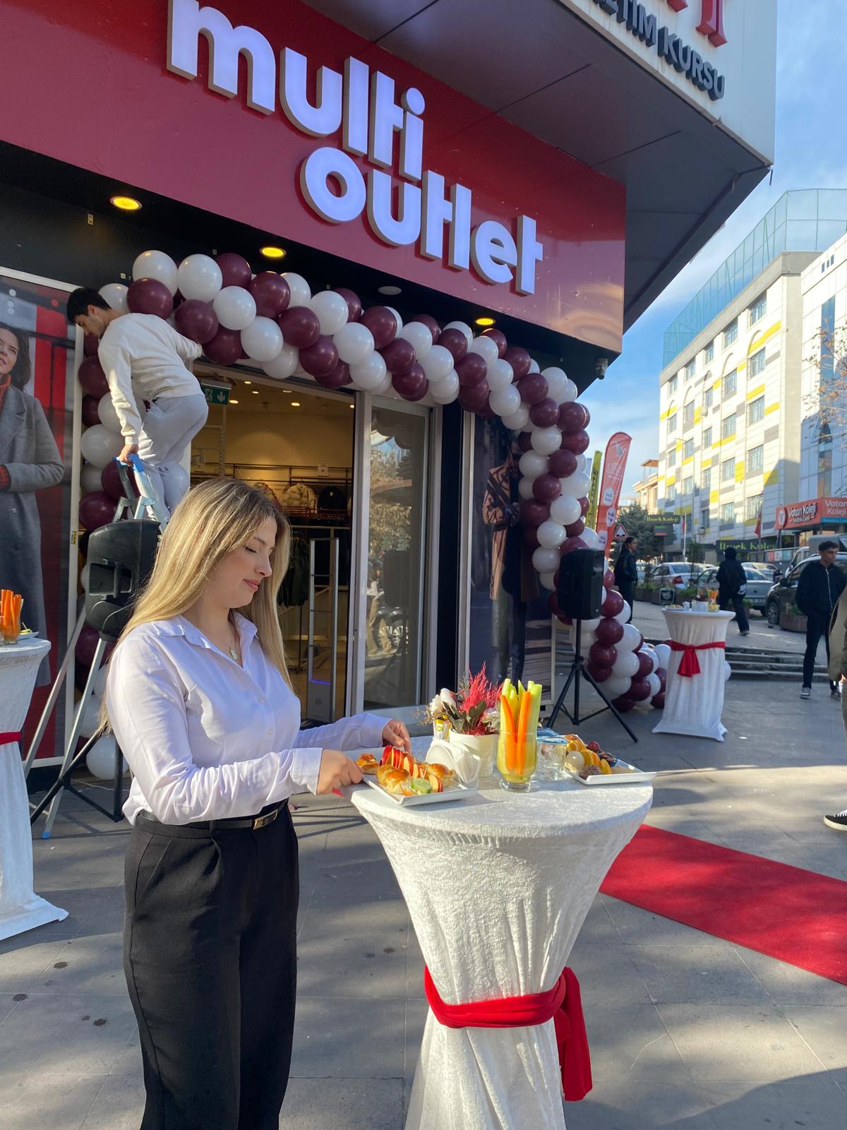 Mağaza Açılışında Etkiyi Büyüten Detaylar Neler? Organizasyon Kurgusu Marka Algısını Nasıl Güçlendirir?