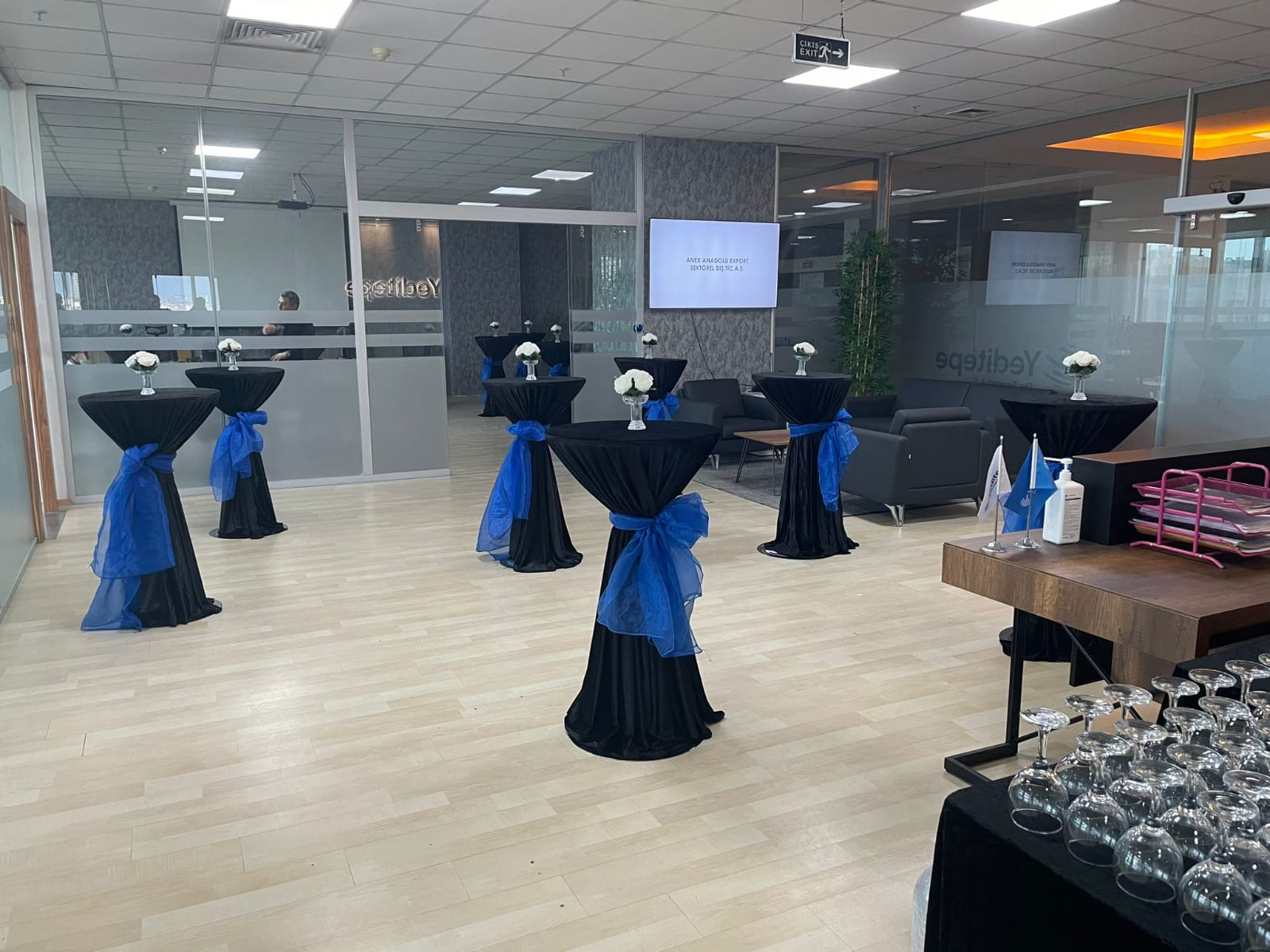 Sancaktepe Kokteyl Masası Kiralama – Eczane, Klinik, AVM Açılışı, Nikah, Düğün İçin Tam Paket
