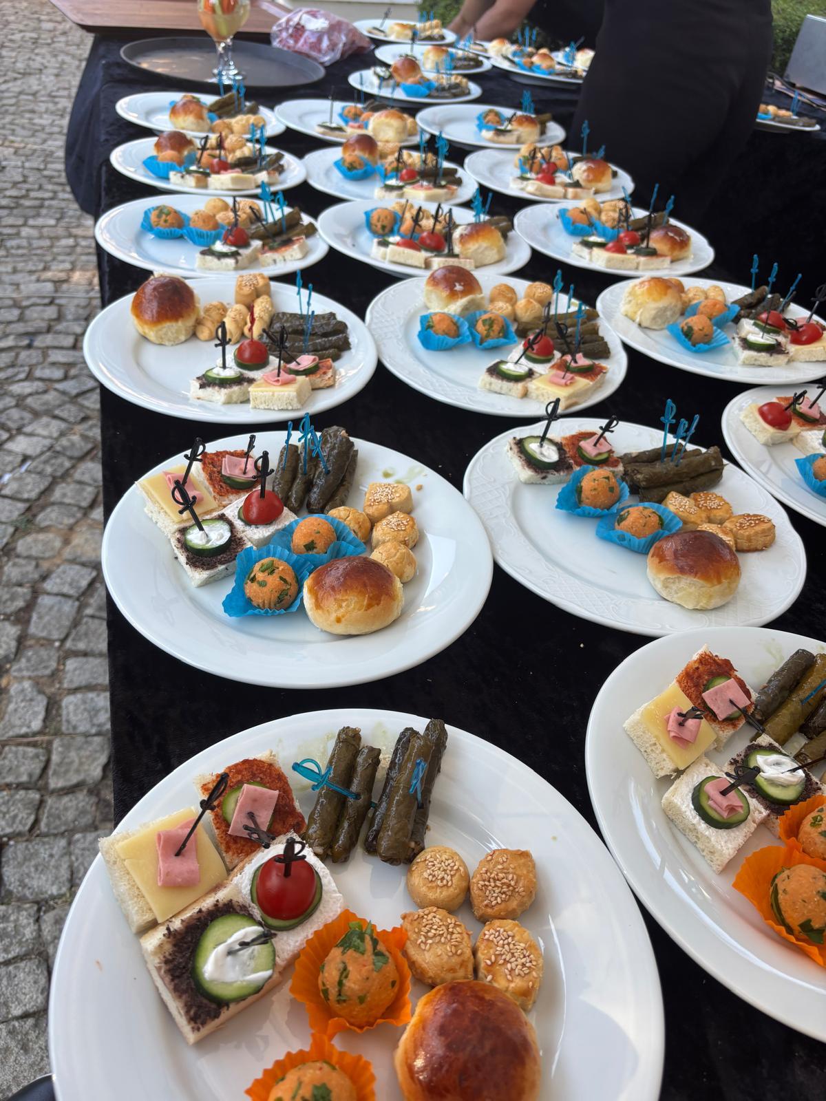 Arnavutköy Catering Şirketleri | Düğün, Davet, Kokteyl ve Yemekli Organizasyonlar