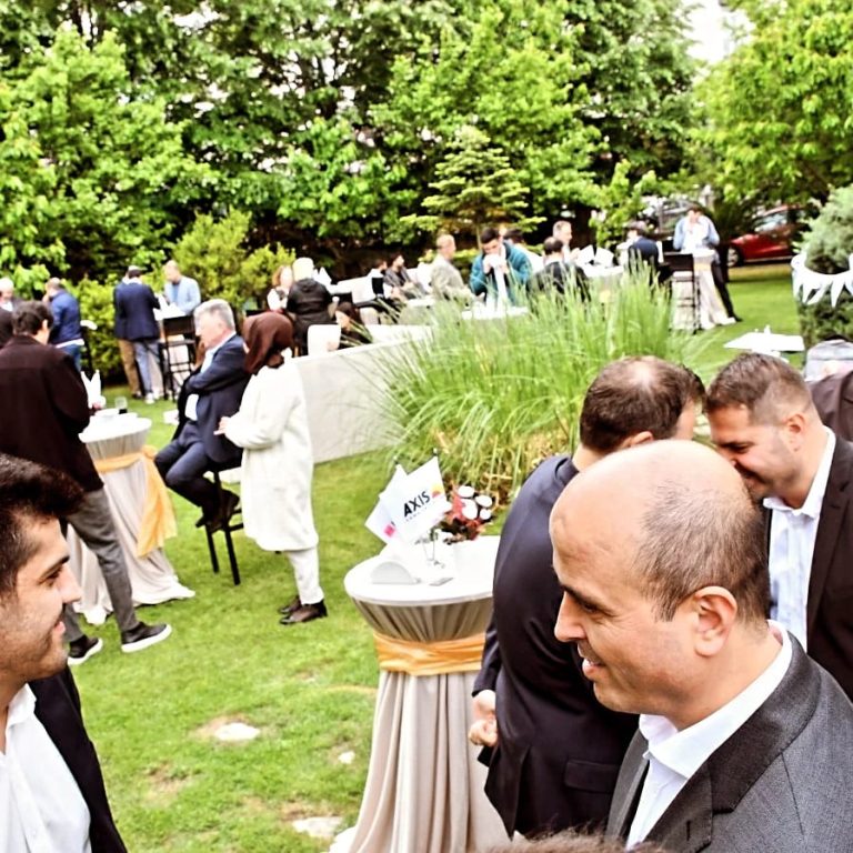 Şirket İçi Kutlama Organizasyonları | İstanbul Genelinde Catering & Kokteyl Hizmeti