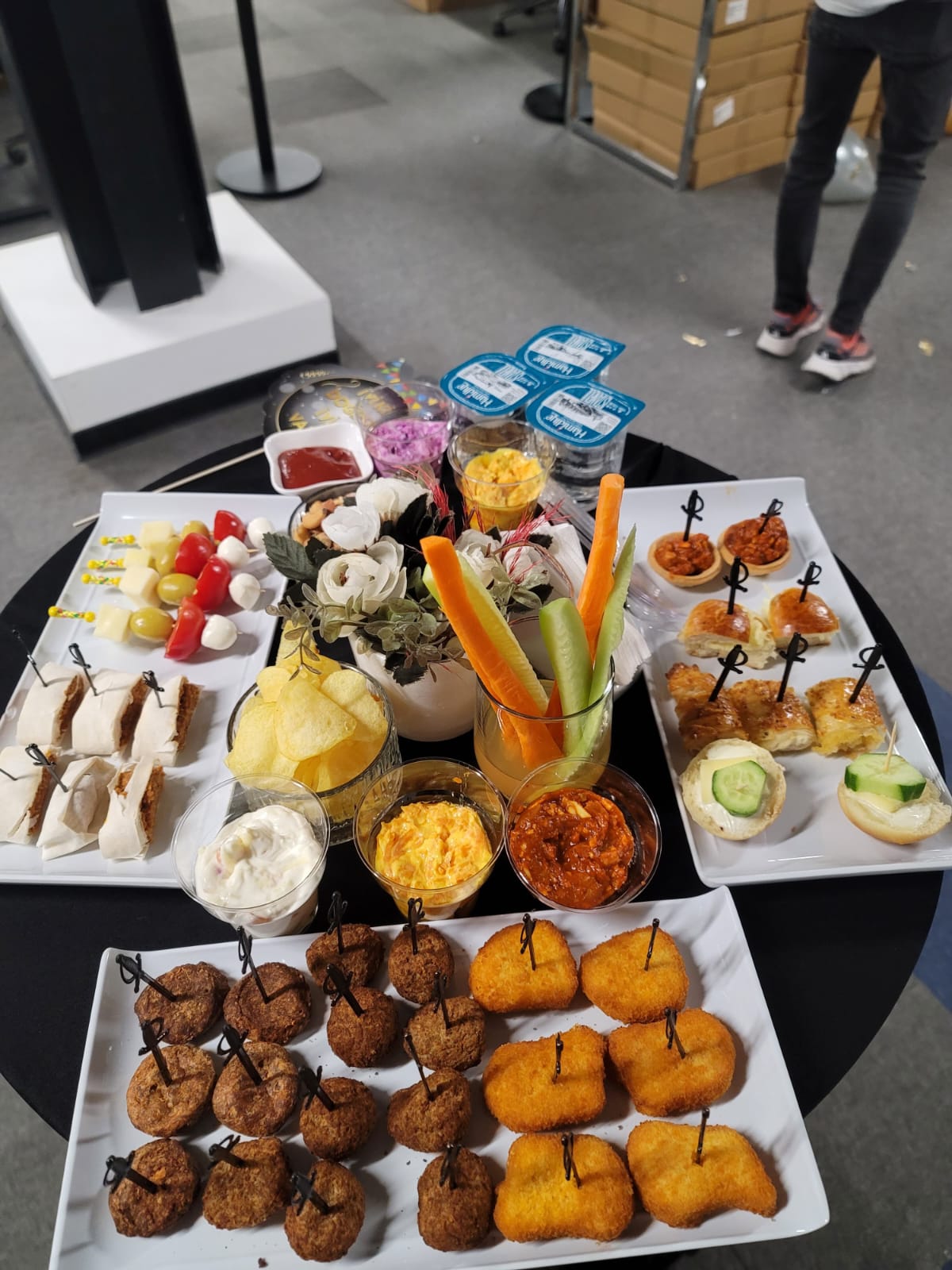 Kadıköy Catering Hizmeti Nasıl Planlanır? Fiyatlar ve Profesyonel Organizasyon Çözümleri