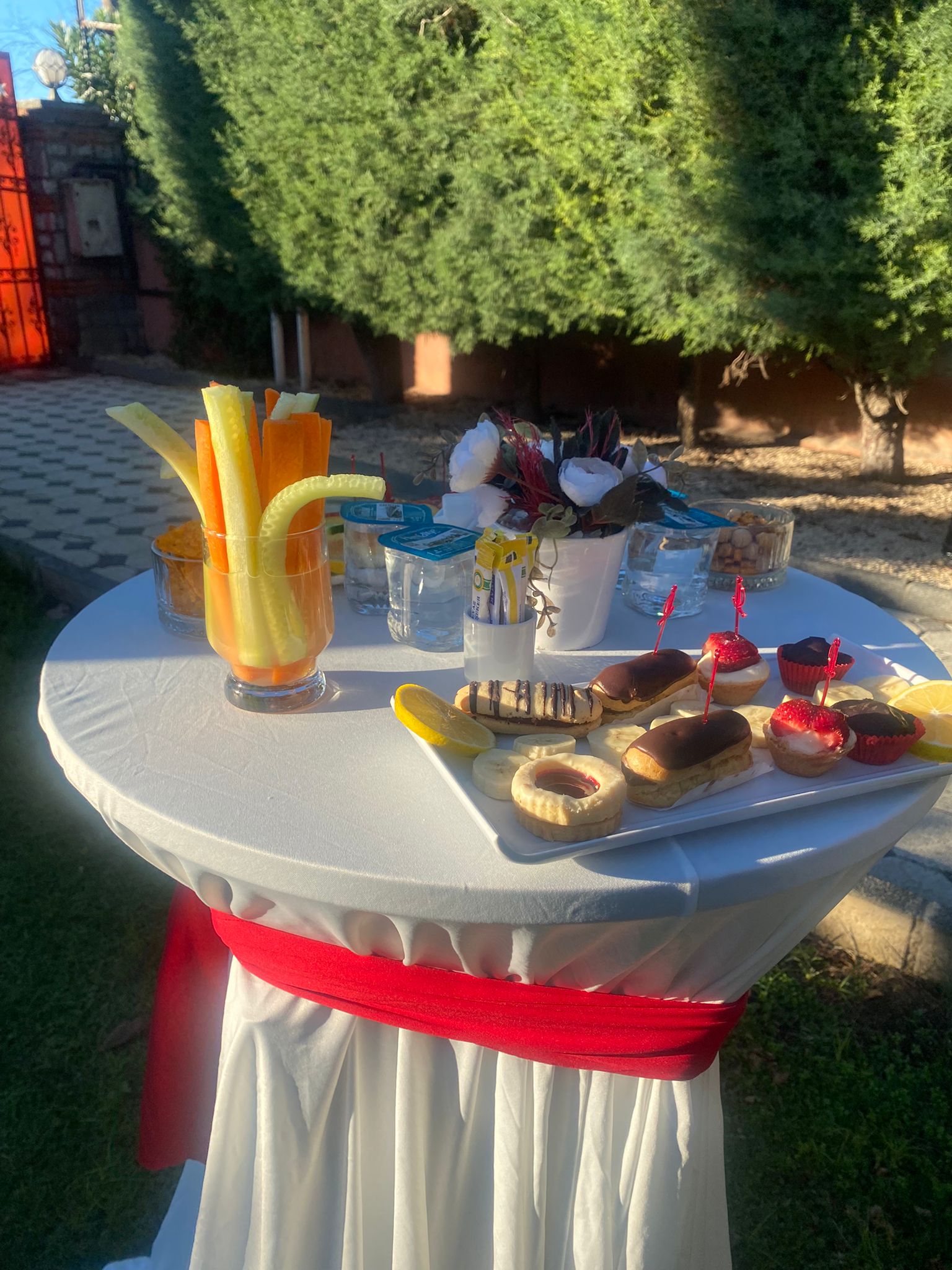 Organizasyon İkramları ve Kokteyl Hizmeti | 50 Kişi 25.000 TL – 100 Kişi 40.000 TL’den Başlayan 5 Kampanya