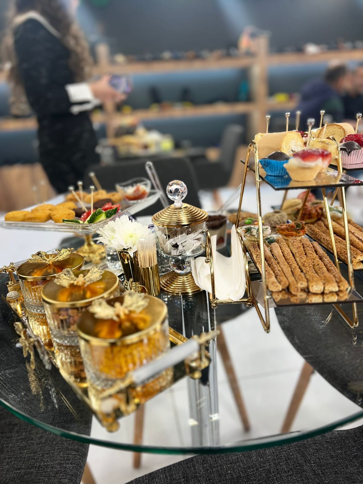 Cnr Expo Fuar Catering Hizmeti | İstanbul Fuar Merkezi Stand İkramları