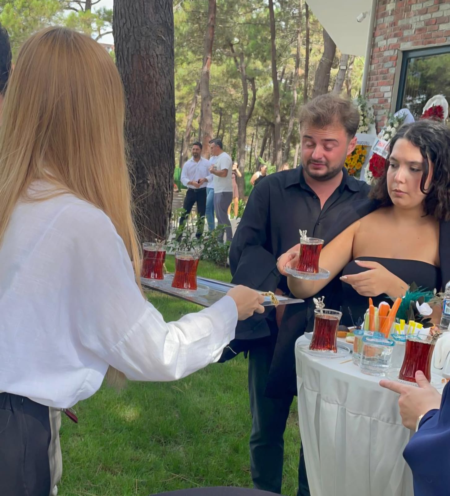 Kokteyl Organizasyonu Hizmeti Alırken Menü Çeşitliliği ve Sunum Kalitesi Nasıl Değerlendirilir