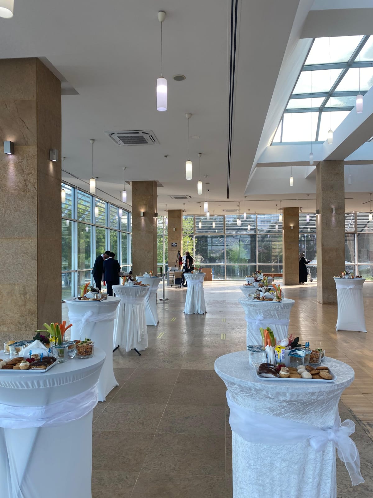 Nikah Ve Düğün Töreni Sonrası İçin Planlanan Profesyonel Kokteyl Organizasyonu