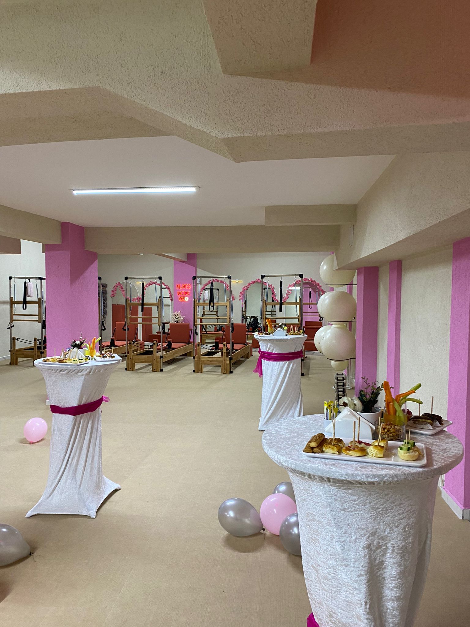 Klinik, Mağaza ve Ofis Açılış Organizasyonu İçin Profesyonel Catering Hizmeti